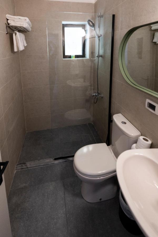 עמאן Julia'S Hotel Suites מראה חיצוני תמונה